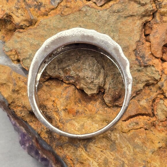 VTG Sterling Silver 925 Hammered Textured Concaved Band Ring Size 8 Tapered 4.2g - Picture 4 of 8